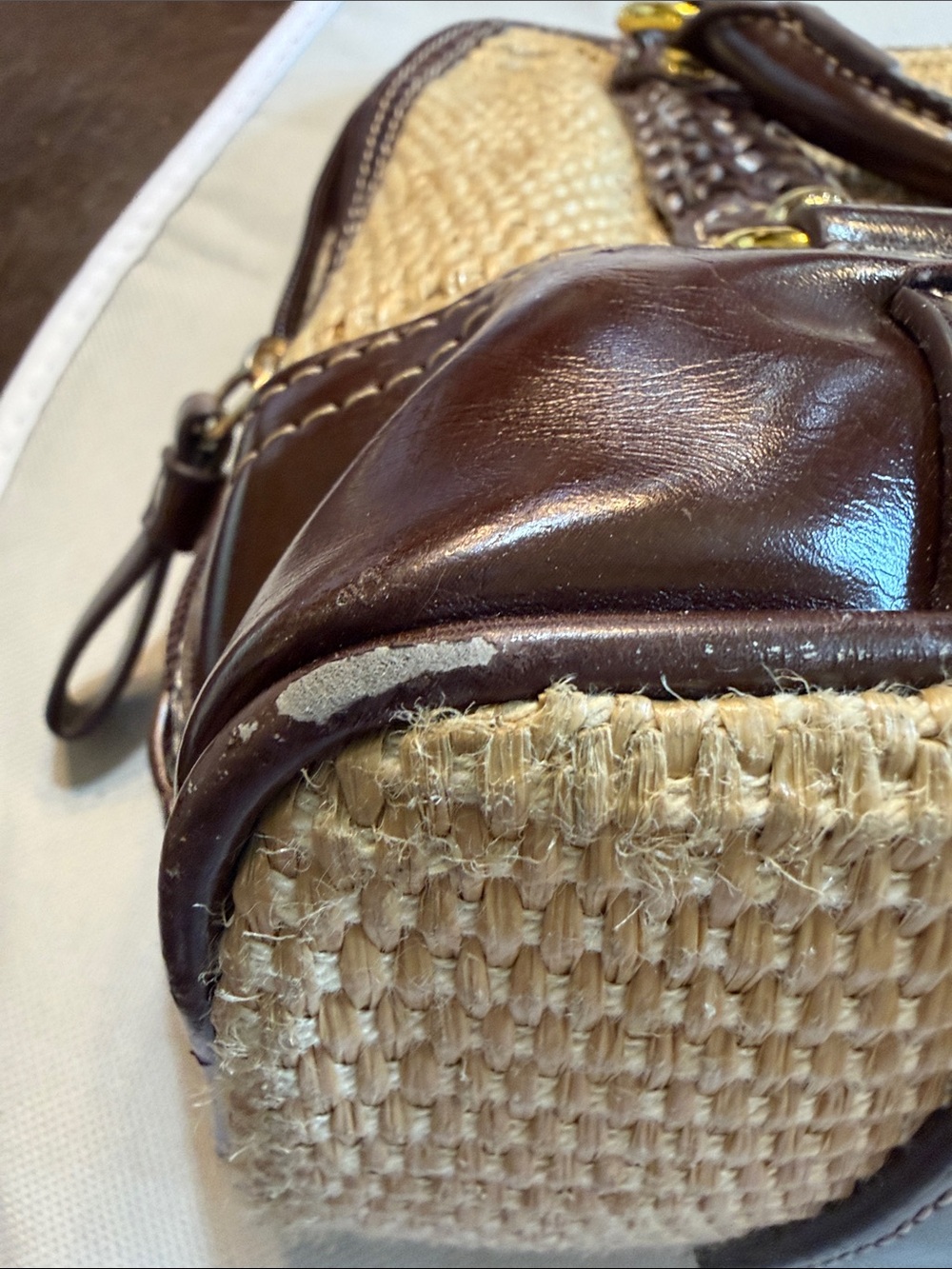 Gianni Bernini Tan Woven Shoulder Bag with Brown Trim - Picture 11 of 13